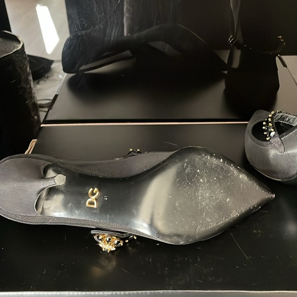 Dolce & Gabbana black mesh pump - Picture 5 of 5
